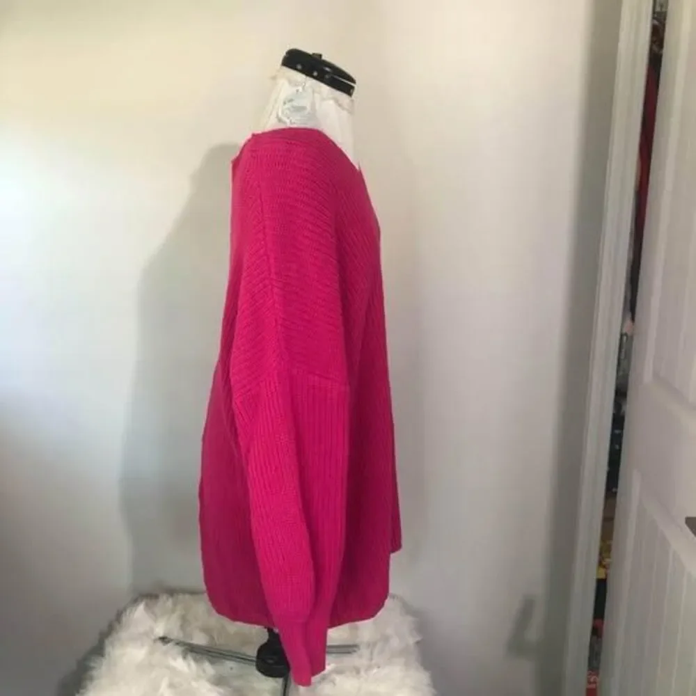 NWT 1X Boutique Long Sleeve Pink Tunic Blouse With Openings on Back